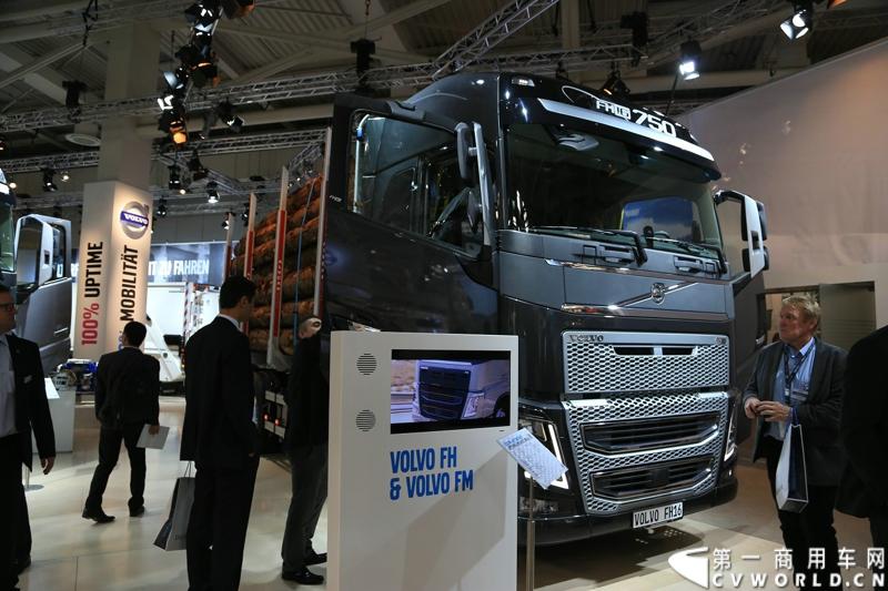 探馆汉诺威之沃尔沃篇。图为沃尔沃FH16大件车