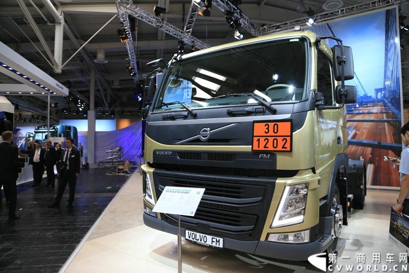 探馆汉诺威之沃尔沃篇。图为沃尔沃FM11轻量化牵引车