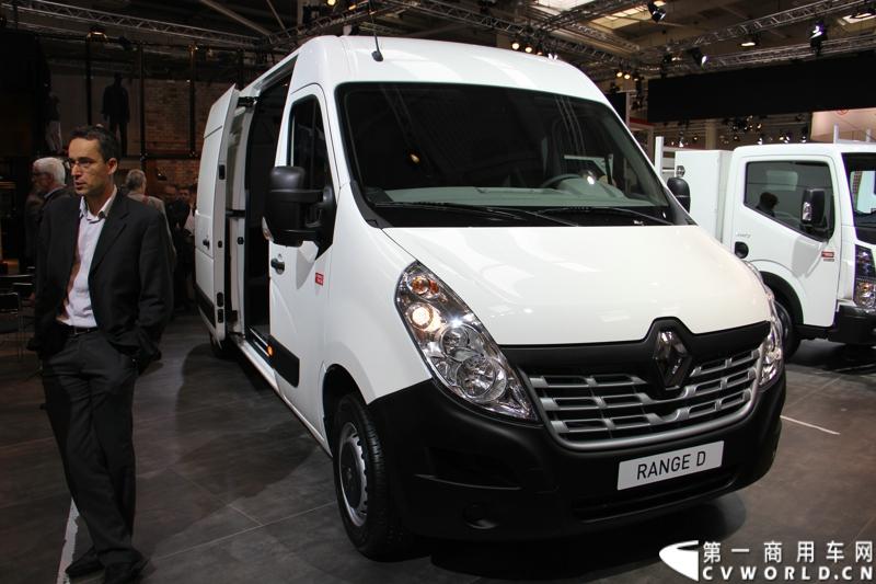 探馆汉诺威之雷诺轻客篇。图为雷诺MASTER 165.35 L3-H2欧系大VAN 