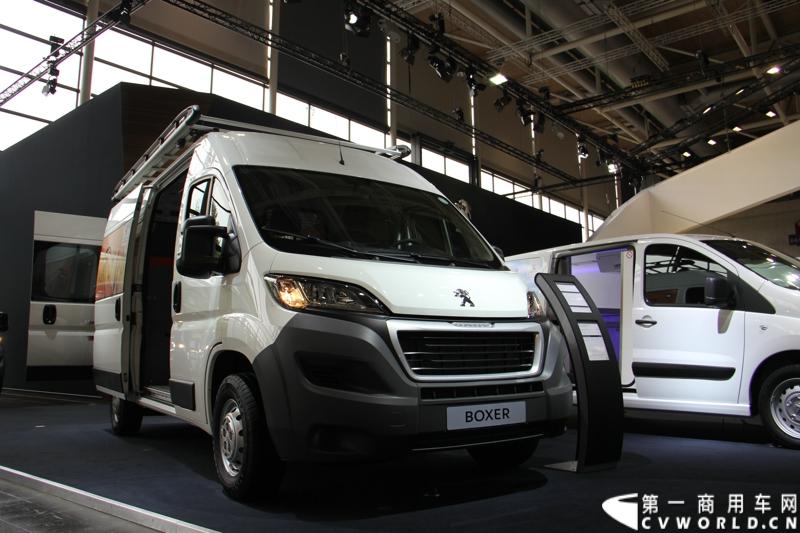 探馆汉诺威之标致轻客篇。图为标致BOXER