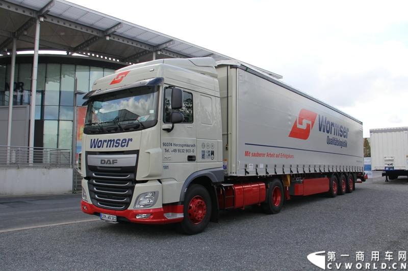 探馆汉诺威之橙色风暴达夫篇。图为DAF卡车