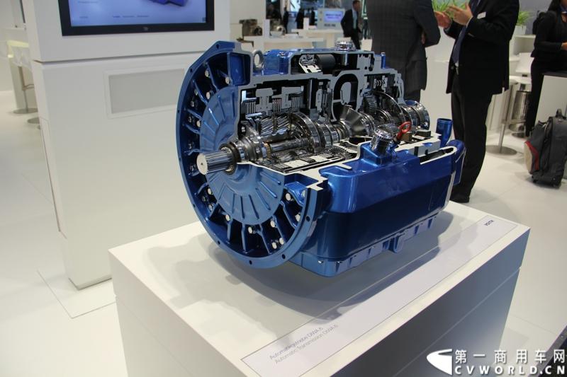 探馆汉诺威之福伊特篇。图为福伊特DIWA.6液力自动变速箱 