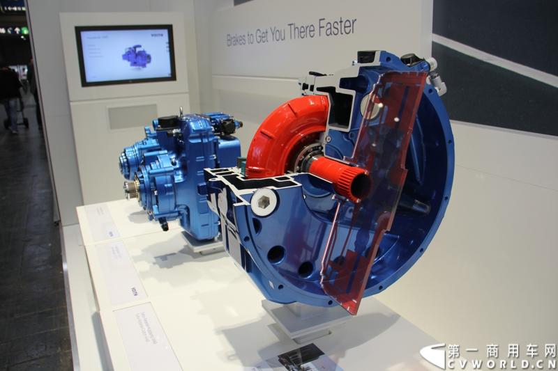 探馆汉诺威之福伊特篇。图为福伊特VIAB启动缓速离合器 