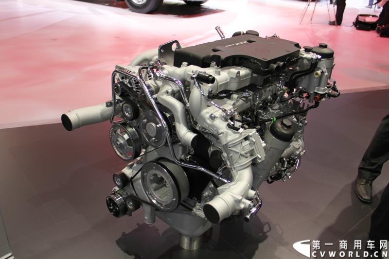 探馆汉诺威之曼全系柴油机及气体机篇。图为MAN D0834 LFL66欧六发动机 