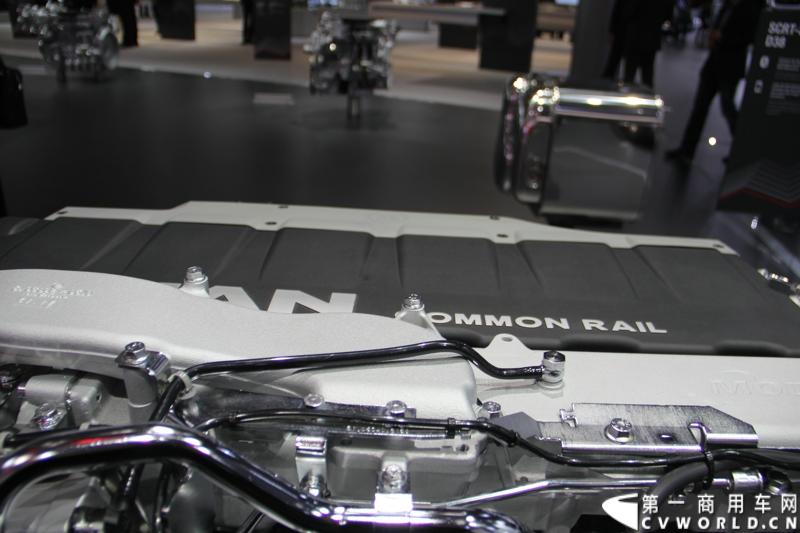 探馆汉诺威之曼全系柴油机及气体机篇。图为MAN D2676 LF25欧六柴油发动机 