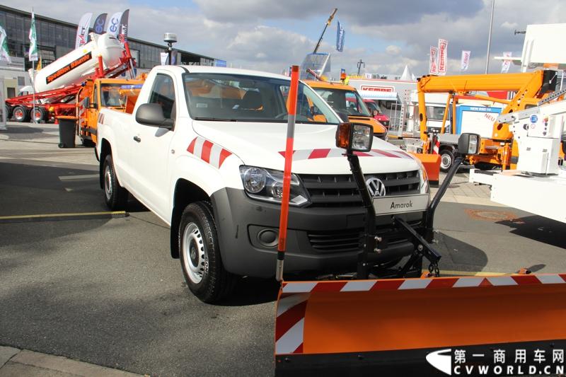 探馆汉诺威之现代轻型商用车篇。图为大众AMAROK