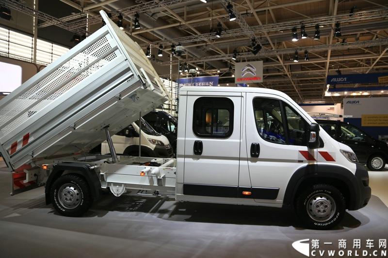 探馆汉诺威之雪铁龙轻型商用车篇。图为jumper 