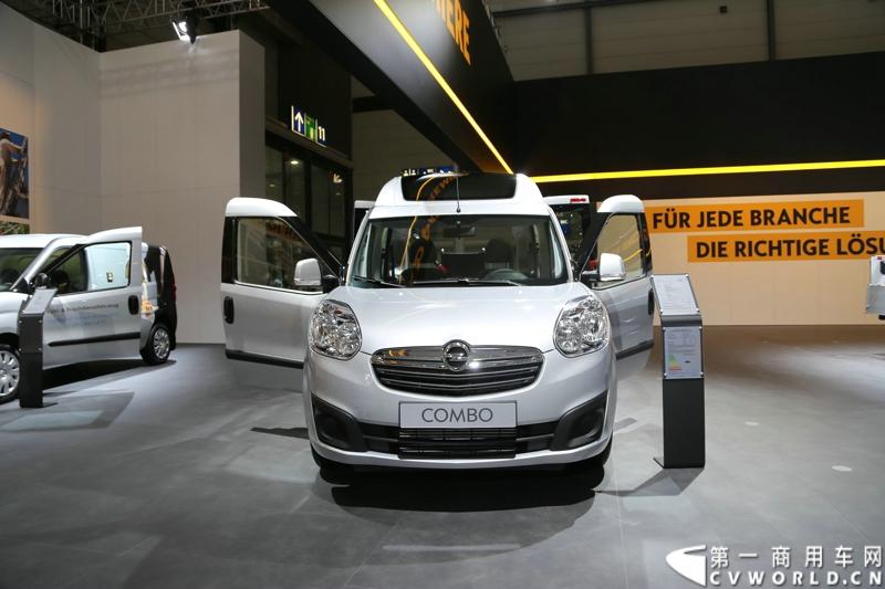 探馆汉诺威之欧宝轻型商用车篇。图为欧宝combo 