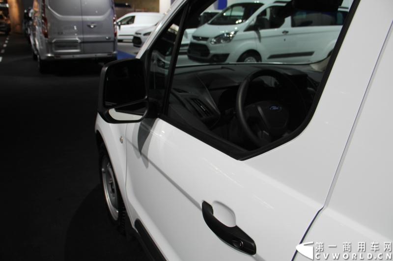 探馆汉诺威之福特全顺轻型商用车篇。图为2014年度VAN——全顺Connect 