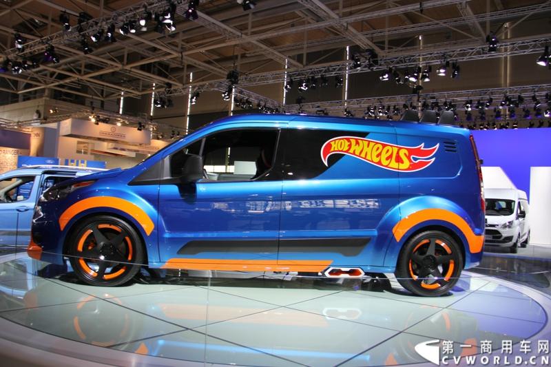 探馆汉诺威之福特全顺轻型商用车篇。图为福特全顺概念车 