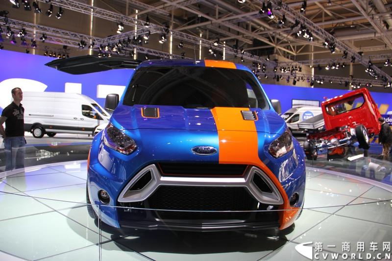 探馆汉诺威之福特全顺轻型商用车篇。图为福特全顺概念车 