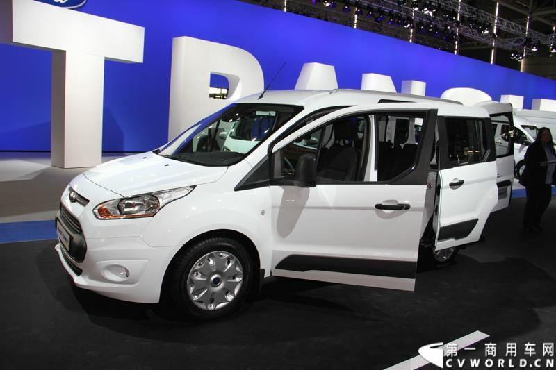 探馆汉诺威之福特全顺轻型商用车篇。图为全顺Connect 