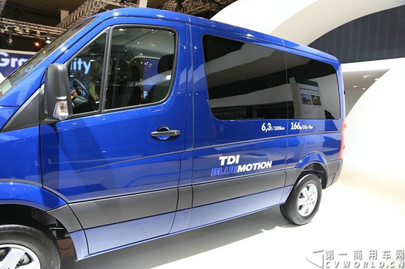 探馆汉诺威之大众轻型商用车篇。图为大众crafter blue motion 