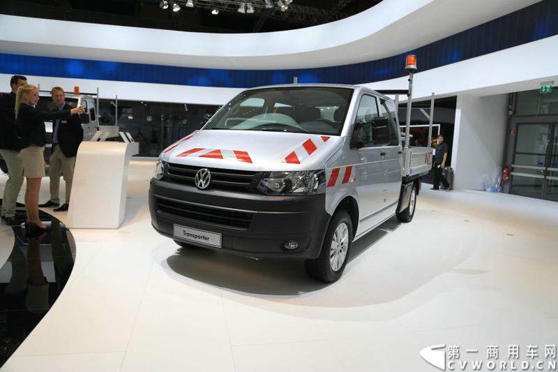 探馆汉诺威之大众轻型商用车篇。图为大众transporter