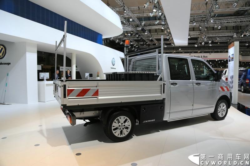 探馆汉诺威之大众轻型商用车篇。图为大众transporter