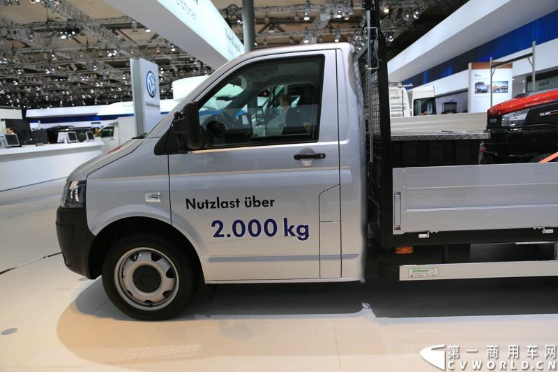 探馆汉诺威之大众轻型商用车篇。图为大众transporter