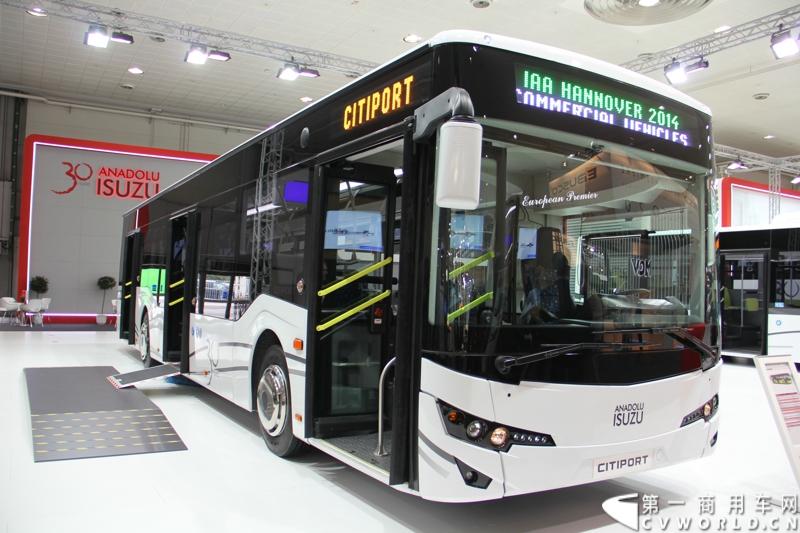 探馆汉诺威之五十铃客车篇。图为五十铃CITIPORT