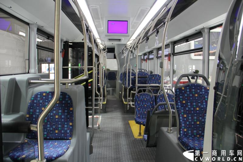 探馆汉诺威之五十铃客车篇。图为五十铃CITIPORT