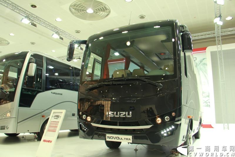 探馆汉诺威之五十铃客车篇。图为五十铃NOVO CITI UL TRA 