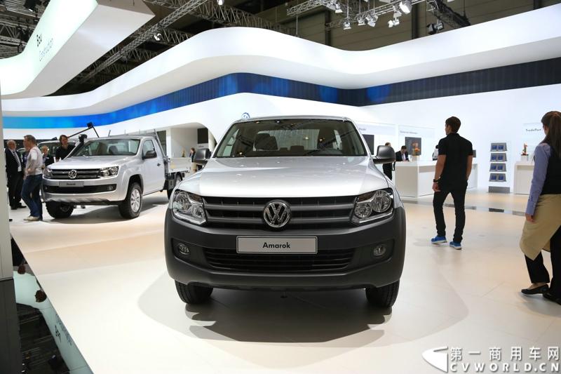 探馆汉诺威之大众轻型商用车篇。图为大众amarok