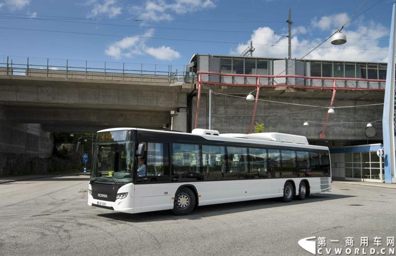 2014年10月15日 全球领先的商用汽车制造商斯堪尼亚亮相第六届中国（北京）国际机场技术设备和服务展览会（Inter Airport China 2014）。图为斯堪尼亚 Citywide LE 客车