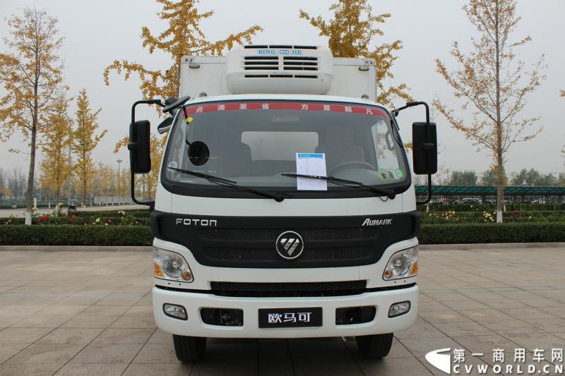 10月23日，福田汽车在位于北京市密云县的北京多功能汽车厂内举行了“为生活而科技——福田汽车奥铃、欧马可品鉴会”。图为欧马可BJ5089XLC-FB型冷藏车