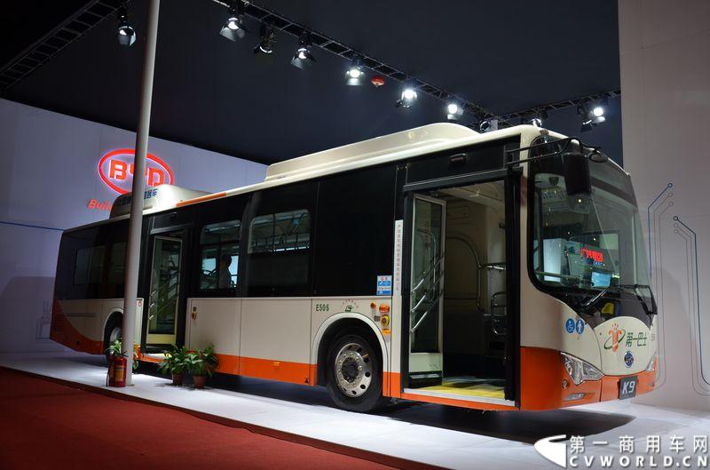 广州车展探馆之纯电动客车篇。图为比亚迪K9纯电动客车