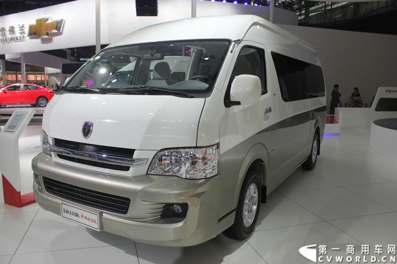 广州车展探馆之华晨金杯篇。图为金杯大海狮L 丰田动力版 