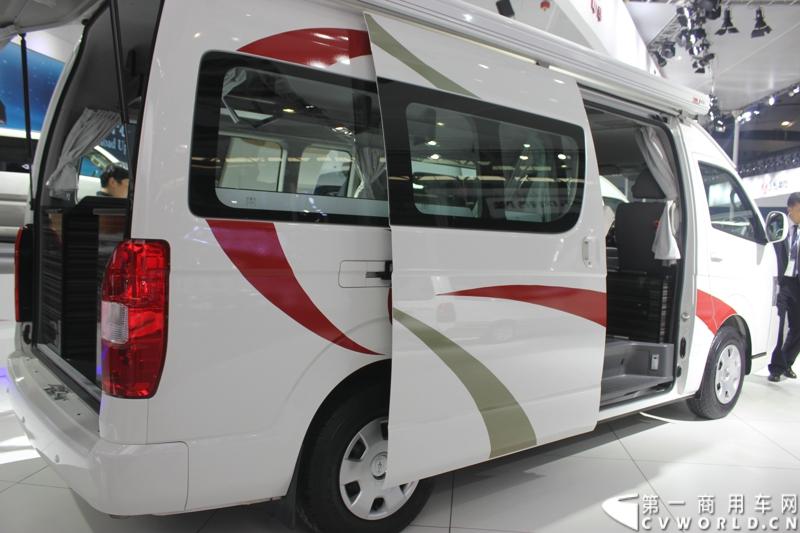 广州车展探馆之华晨金杯篇。图为金杯大海狮L商务旅居车