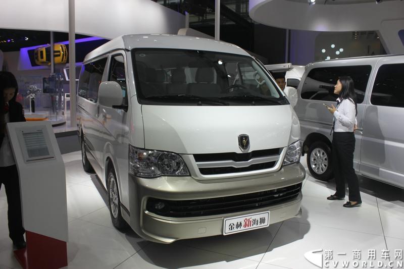 广州车展探馆之华晨金杯篇。图为金杯新海狮2.0豪华型