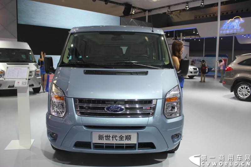 广州车展探馆之福特全顺篇。图为福田新世代全顺