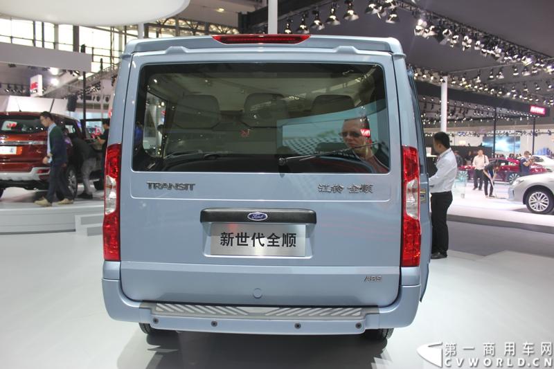 广州车展探馆之福特全顺篇。图为福田新世代全顺