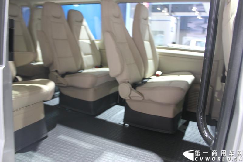 广州车展探馆之福特全顺篇。图为福田新世代全顺