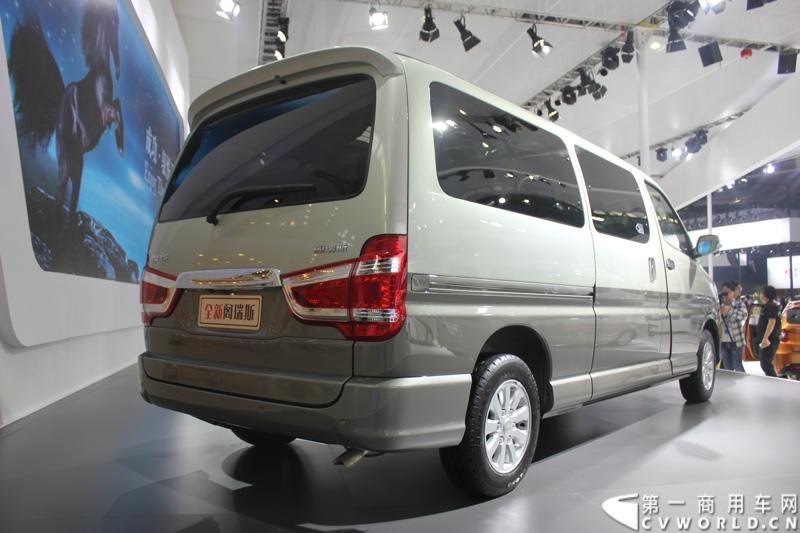 广州车展探馆之华晨金杯篇。图为全新阁瑞斯 