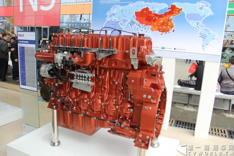 2014年11月25日，2014中国国际工程机械、建材机械、工程车辆及设备博览会（上海宝马展）在上海浦东新国际博览中心隆重开幕。图为玉柴YC6K系列气体机