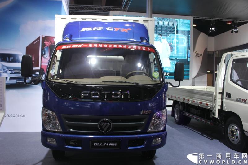 2014年11月20日-23日, 2014广州国际商用车展在广州琶洲中国进出口商品交易会展馆B区举行。福田汽车在广州车展上展出12辆整车和1台发动机，其中参展的4款商用车车型分别为福田奥铃、欧马可、拓陆者皮卡和福田欧辉客车，可谓阵容强大。图为福田奥铃BJ5049XXY-BF型载货车 