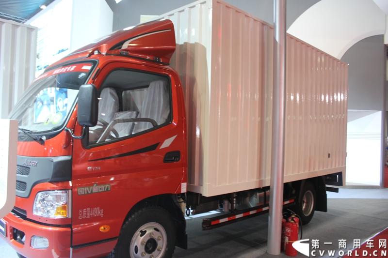 2014年11月20日-23日, 2014广州国际商用车展在广州琶洲中国进出口商品交易会展馆B区举行。福田汽车在广州车展上展出12辆整车和1台发动机，其中参展的4款商用车车型分别为福田奥铃、欧马可、拓陆者皮卡和福田欧辉客车，可谓阵容强大。图为福田欧马可 BJ5049V88EA -FA