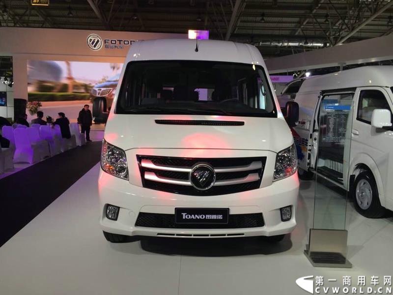 2015年1月5日，福田汽车集团&福田戴姆勒汽车2015中国山东汽车展览会在山东济南隆重开幕。图为图雅诺