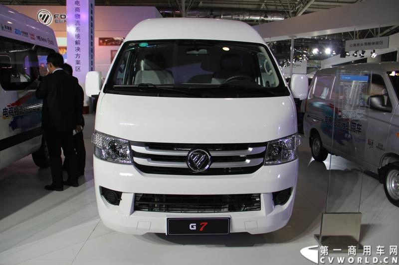 2015年1月5日，福田汽车集团&福田戴姆勒汽车2015中国山东汽车展览会在山东济南隆重开幕。图为福田风景G7电商物流车