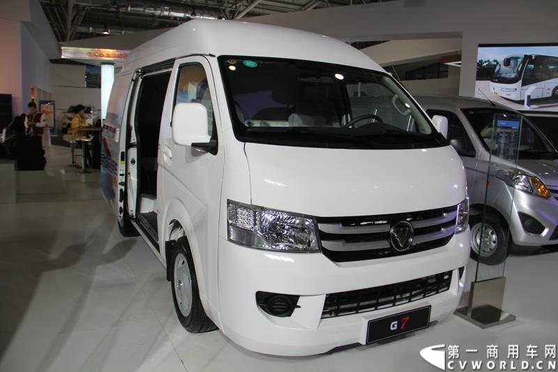 2015年1月5日，福田汽车集团&福田戴姆勒汽车2015中国山东汽车展览会在山东济南隆重开幕。图为福田风景G7电商物流车