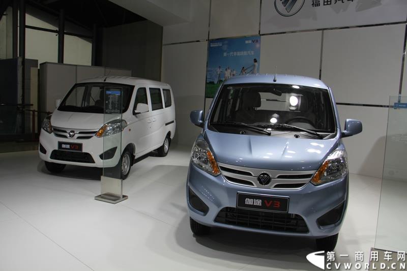 2015年1月5日，福田汽车集团&福田戴姆勒汽车2015中国山东汽车展览会在山东济南隆重开幕。图为福田伽途V3微车 