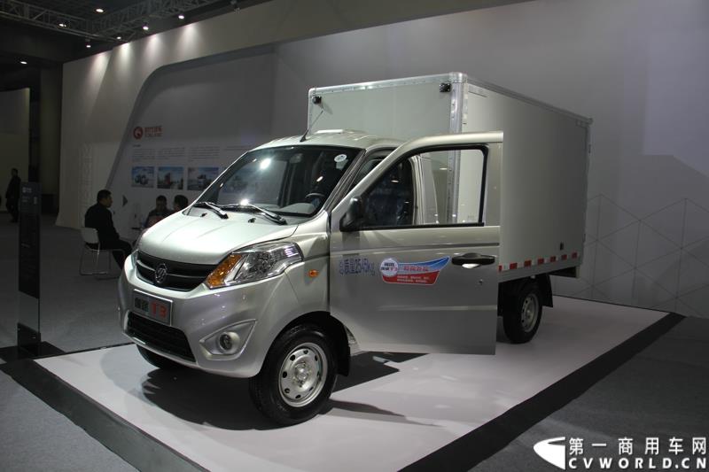2015年1月5日，福田汽车集团&福田戴姆勒汽车2015中国山东汽车展览会在山东济南隆重开幕。图为时代伽途T3厢式运输车 