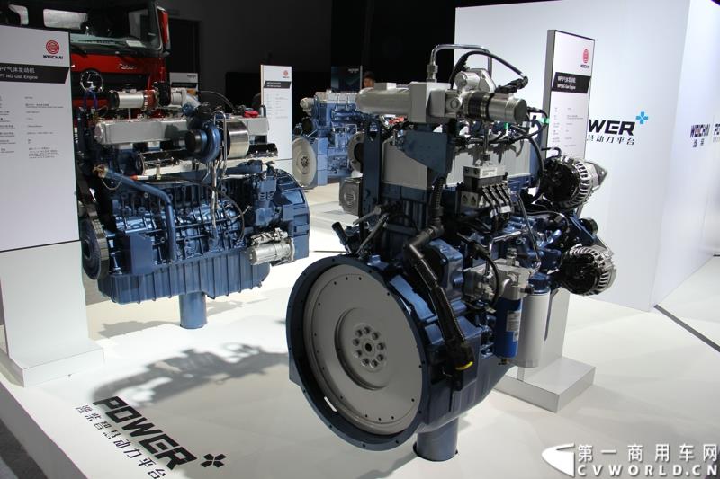 2015年1月7日，中国重型商用车动力的领军企业潍柴动力在北京举办新技术发布会，发布了包括Super Brake辅助制动安全技术、S-POWER智能控制技术在内的一系列商用车动力新技术。图为潍柴蓝擎WP5气体机
