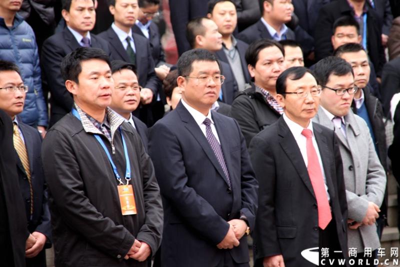 1月24日，玉柴机器2015营销服务大会在湖北武汉召开。在本次大会上，玉柴发布了YC6L-60等多款新品。图为玉柴股份总经理吴其伟出席新品发布会现场