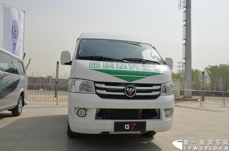 3月29日，由中国汽车联合会主办、江苏省汽车摩托车运动联合会承办的“图雅诺杯”-2015（第七届）福田奥铃中国勒芒轻卡耐力赛，在北京五棵松体育场隆重启动，这是原福田奥铃事业本部与原福田商务汽车事业本部整合为福田轻型商用车事业本部（LCV）之后的第一次集中亮相，也是中国轻卡第一赛事的再度续写。图为风景G7 