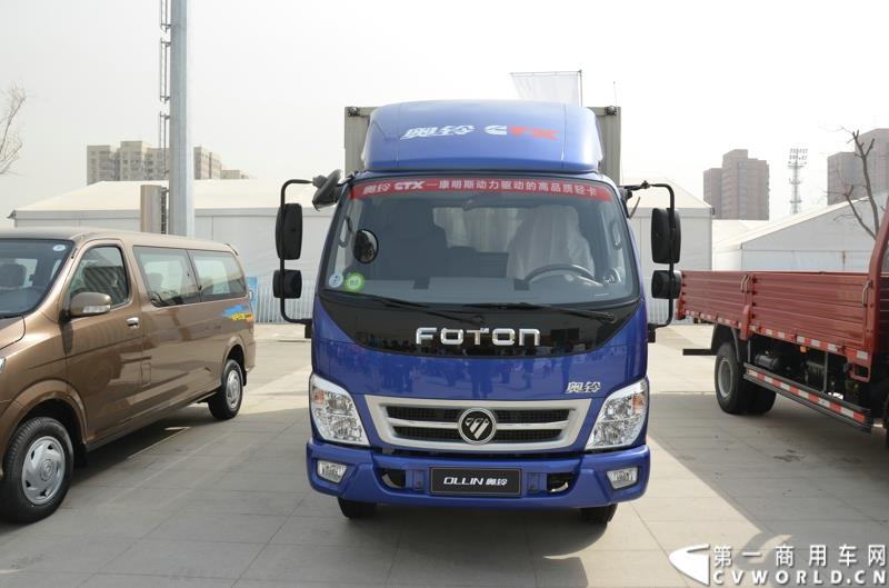 3月29日，由中国汽车联合会主办、江苏省汽车摩托车运动联合会承办的“图雅诺杯”-2015（第七届）福田奥铃中国勒芒轻卡耐力赛，在北京五棵松体育场隆重启动，这是原福田奥铃事业本部与原福田商务汽车事业本部整合为福田轻型商用车事业本部（LCV）之后的第一次集中亮相，也是中国轻卡第一赛事的再度续写。图为福田奥铃CTX 