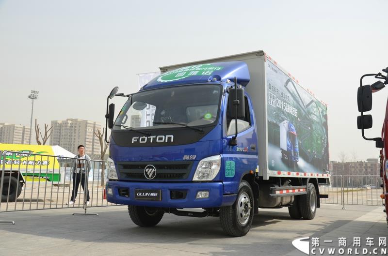 3月29日，由中国汽车联合会主办、江苏省汽车摩托车运动联合会承办的“图雅诺杯”-2015（第七届）福田奥铃中国勒芒轻卡耐力赛，在北京五棵松体育场隆重启动，这是原福田奥铃事业本部与原福田商务汽车事业本部整合为福田轻型商用车事业本部（LCV）之后的第一次集中亮相，也是中国轻卡第一赛事的再度续写。图为福田奥铃CTX 