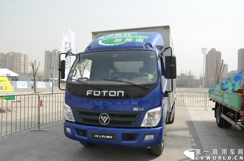 3月29日，由中国汽车联合会主办、江苏省汽车摩托车运动联合会承办的“图雅诺杯”-2015（第七届）福田奥铃中国勒芒轻卡耐力赛，在北京五棵松体育场隆重启动，这是原福田奥铃事业本部与原福田商务汽车事业本部整合为福田轻型商用车事业本部（LCV）之后的第一次集中亮相，也是中国轻卡第一赛事的再度续写。图为福田奥铃CTX 