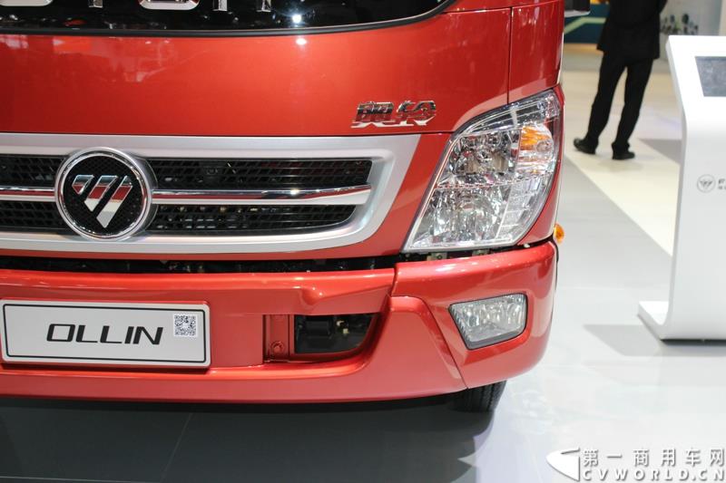 4月20日，在第16届上海国际汽车工业展览会（下称“上海国际车展”）媒体日第一天，北京福田戴姆勒汽车有限公司在其展台举行了