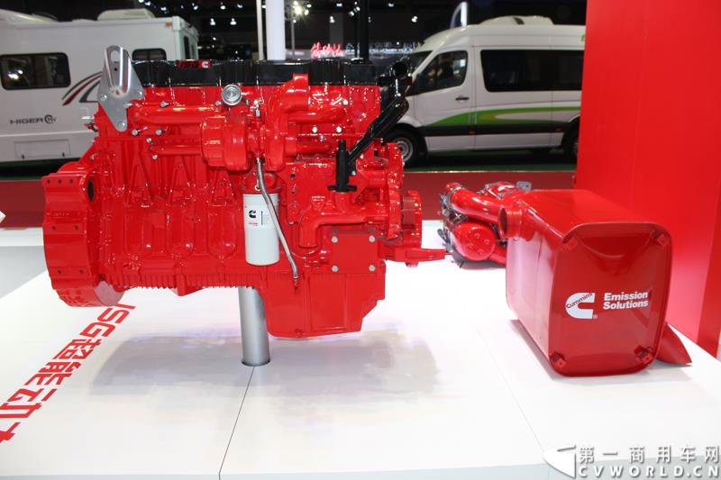 4月20日，在第16届上海国际汽车工业展览会（下称“上海国际车展”）媒体日第一天，北京福田戴姆勒汽车有限公司在其展台举行了